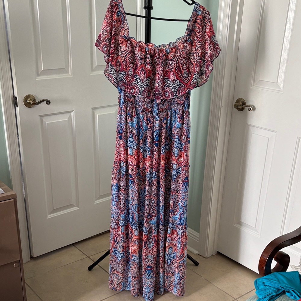 Floral Off-Shoulder Maxi Dress